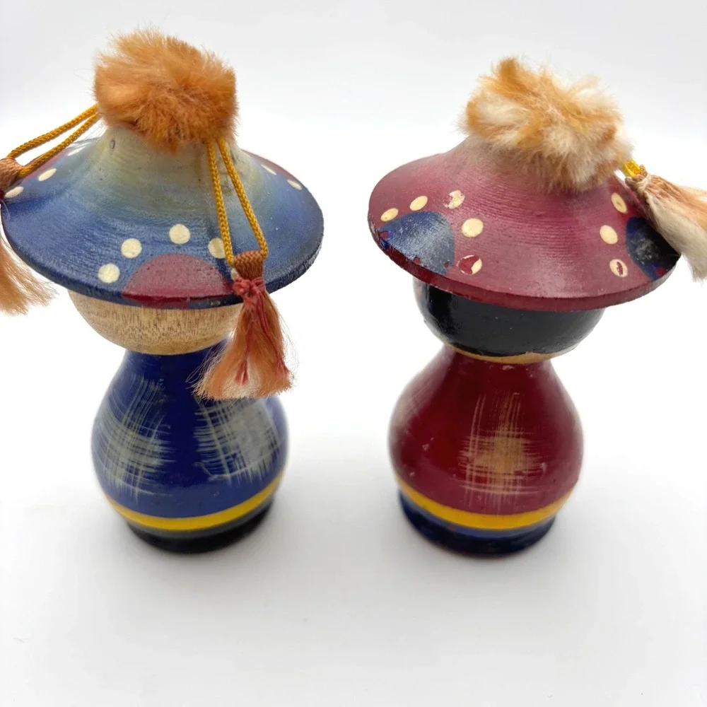 Vintage Hand Painted Wooden Kokeshi Style Dolls Set of 2 Red Blue Tassels